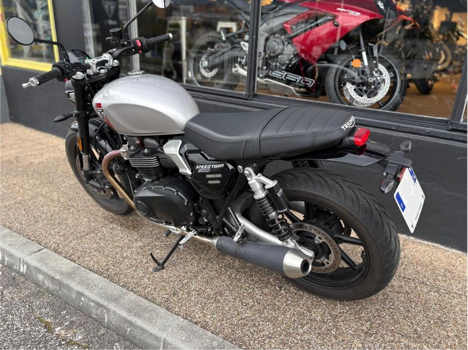 TRIUMPH SPEED TWIN 900 A2