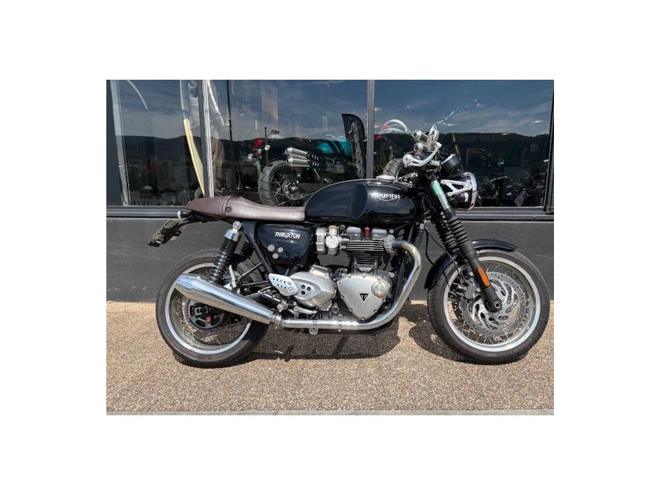 TRIUMPH THRUXTON 1200