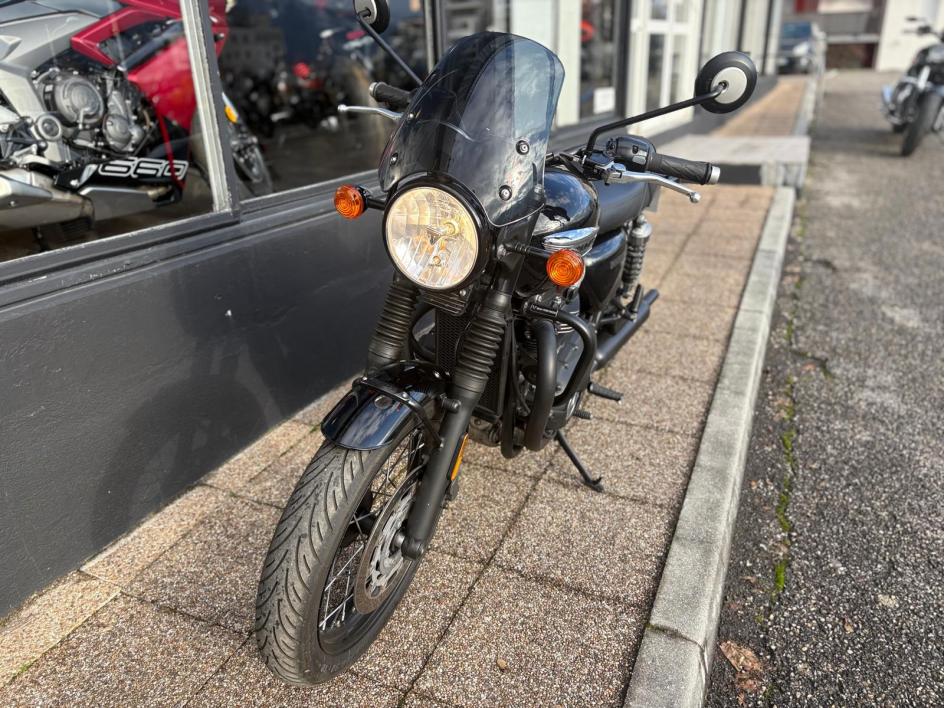 TRIUMPH Bonneville T100 A2