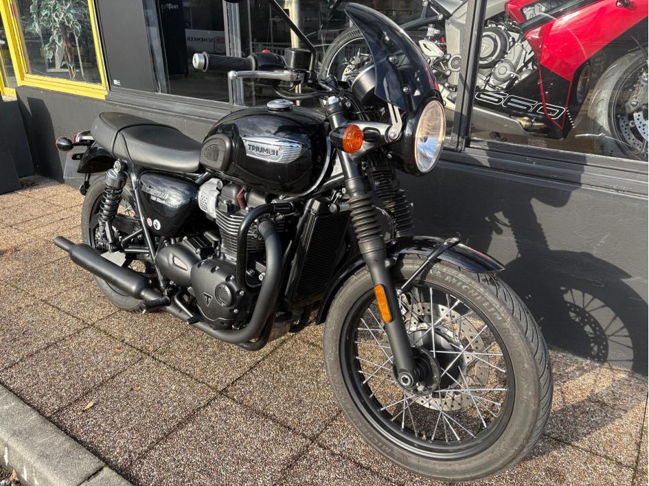 TRIUMPH Bonneville T100 A2