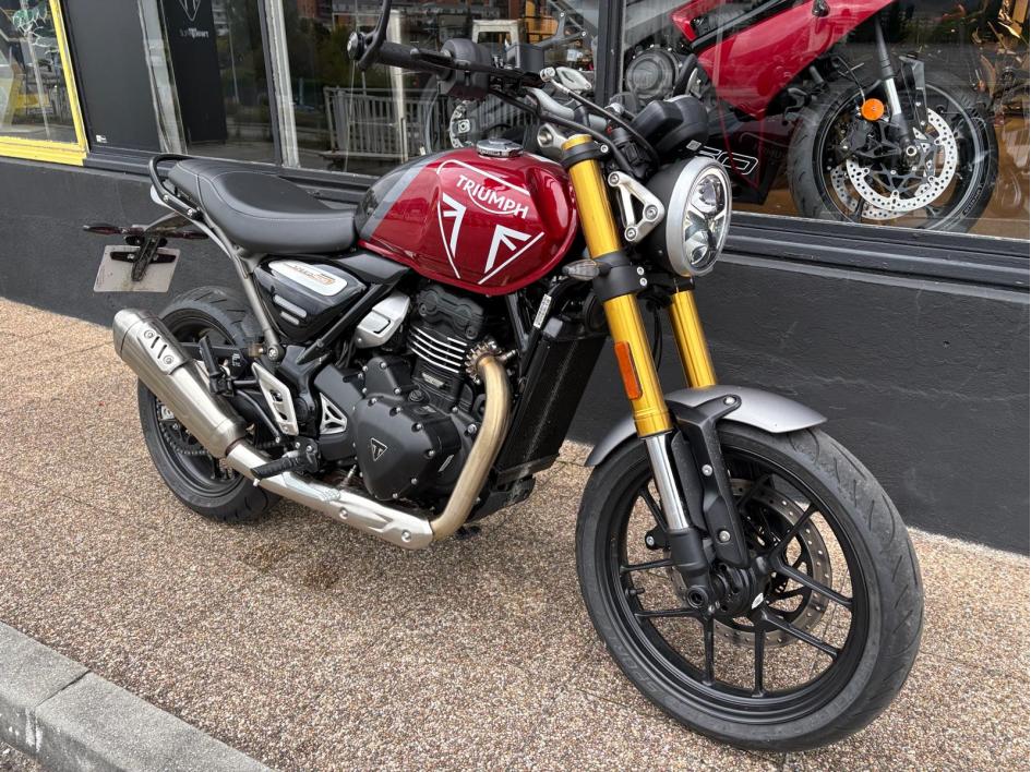 TRIUMPH SPEED 400