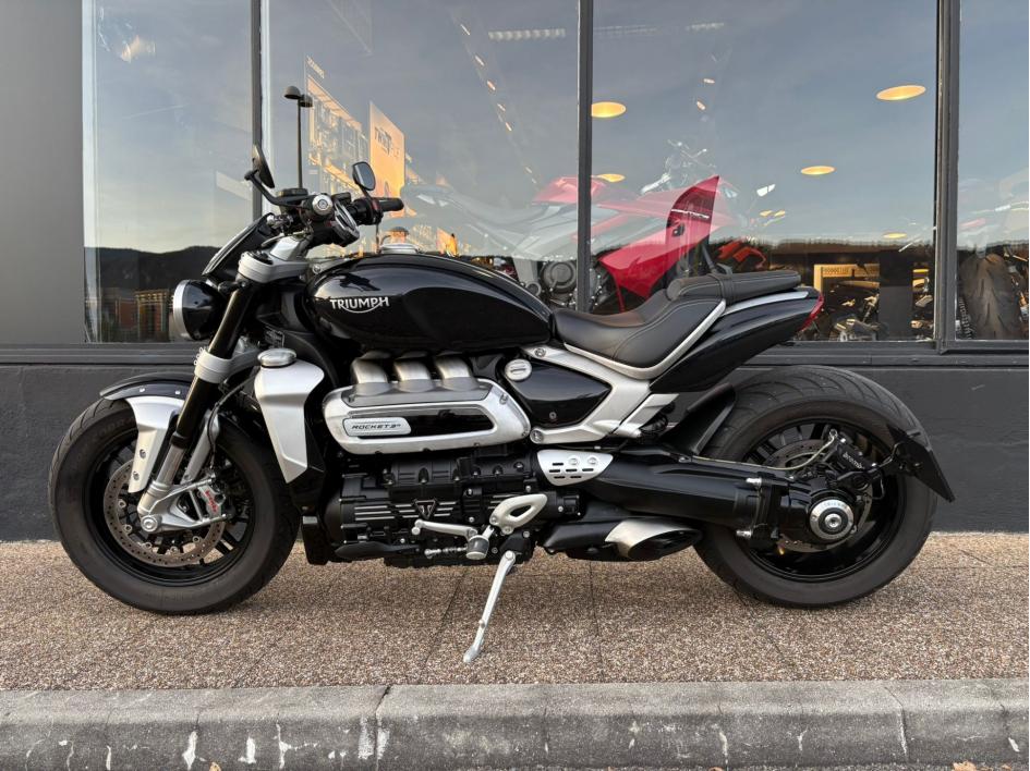 TRIUMPH ROCKET 3 R