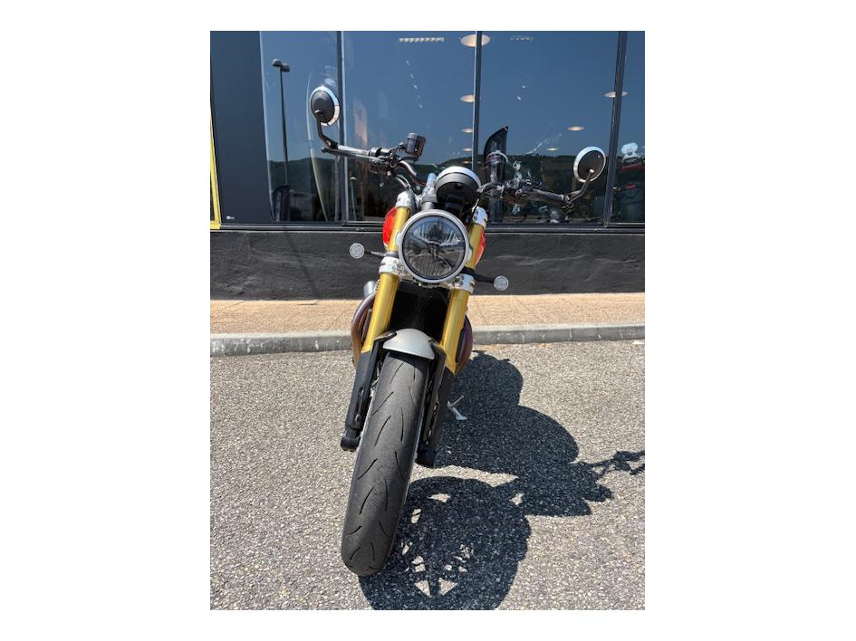 TRIUMPH SPEED TWIN 1200 RS